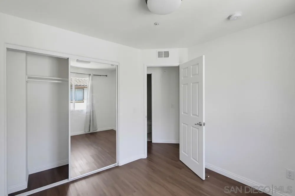 10330 Wateridge Circle #293 San Diego, CA 92121