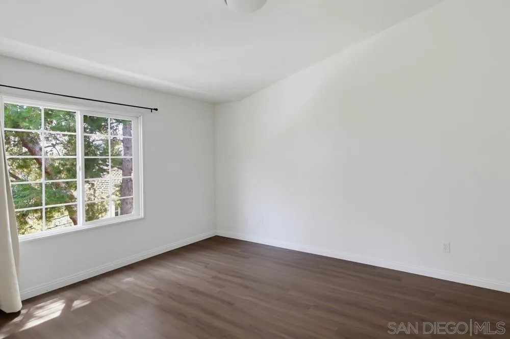 10330 Wateridge Circle #293 San Diego, CA 92121