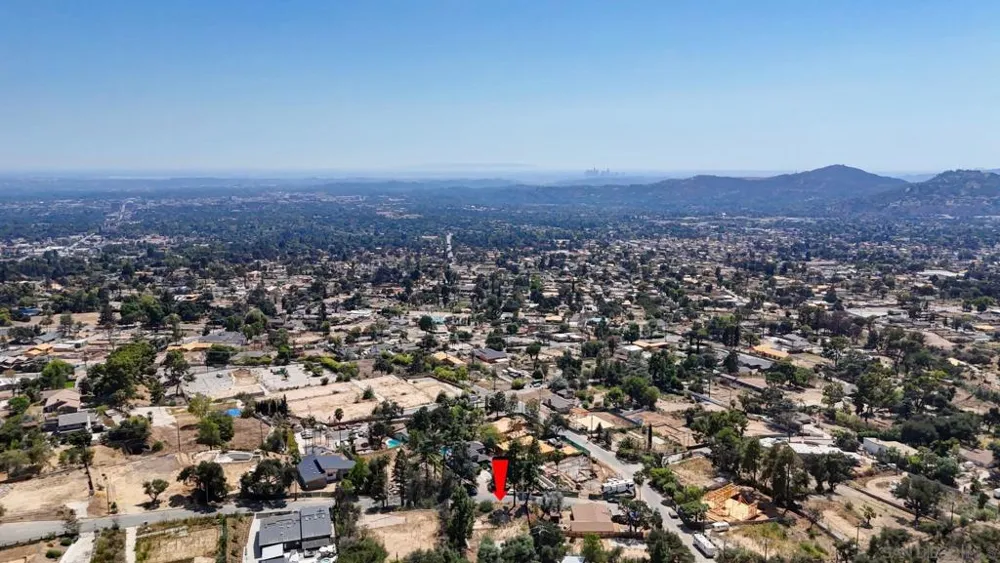 437 Devonwood Altadena, CA 91001