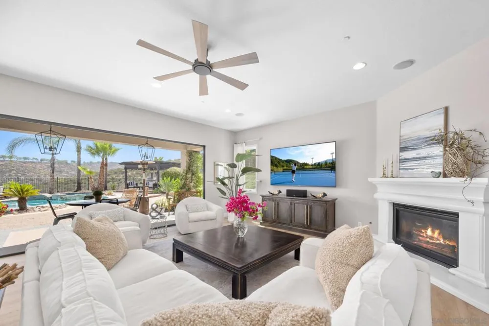 11533 Big Canyon Lane San Diego, CA 92131