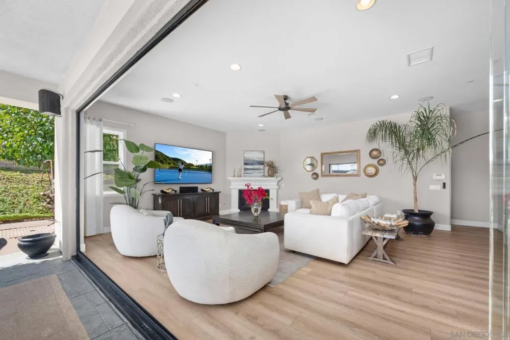 11533 Big Canyon Lane San Diego, CA 92131