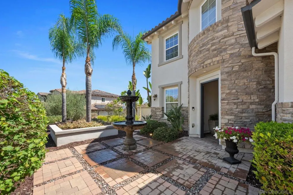 11533 Big Canyon Lane San Diego, CA 92131