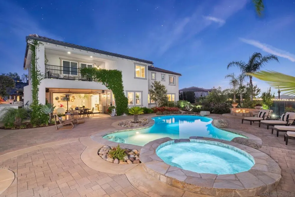 11533 Big Canyon Lane San Diego, CA 92131