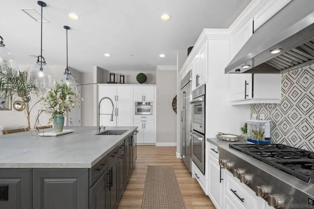 11533 Big Canyon Lane San Diego, CA 92131