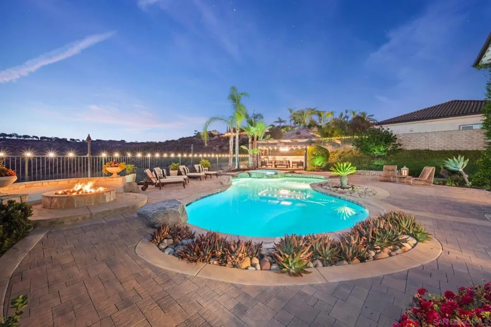 11533 Big Canyon Lane San Diego, CA 92131