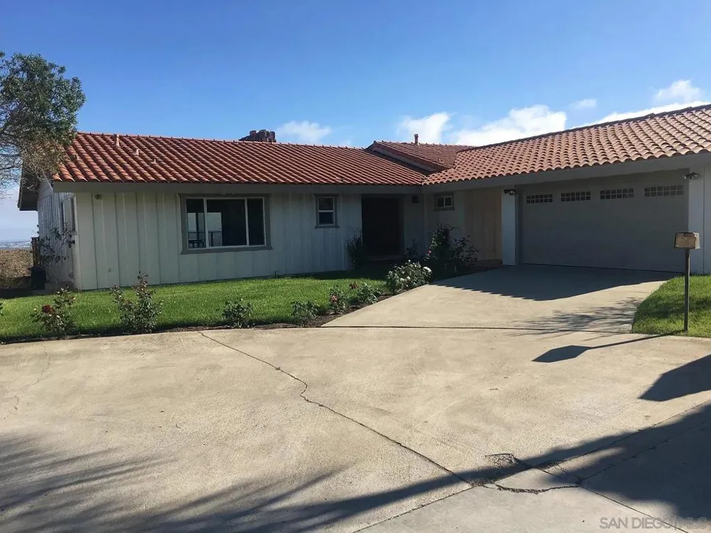 5415 Thunderbird La Jolla, CA 92037