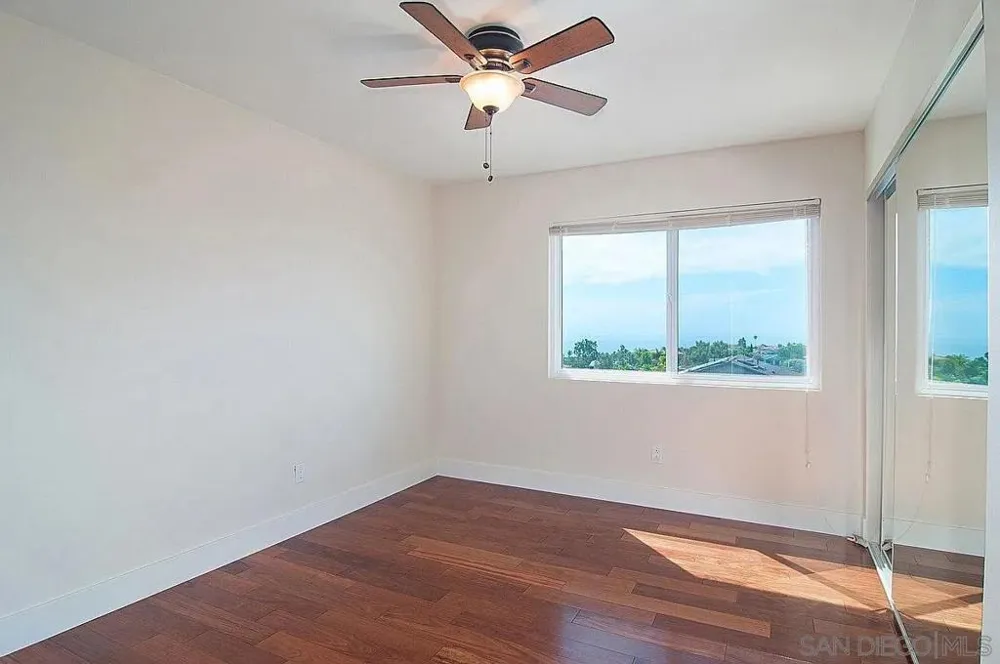 5415 Thunderbird La Jolla, CA 92037