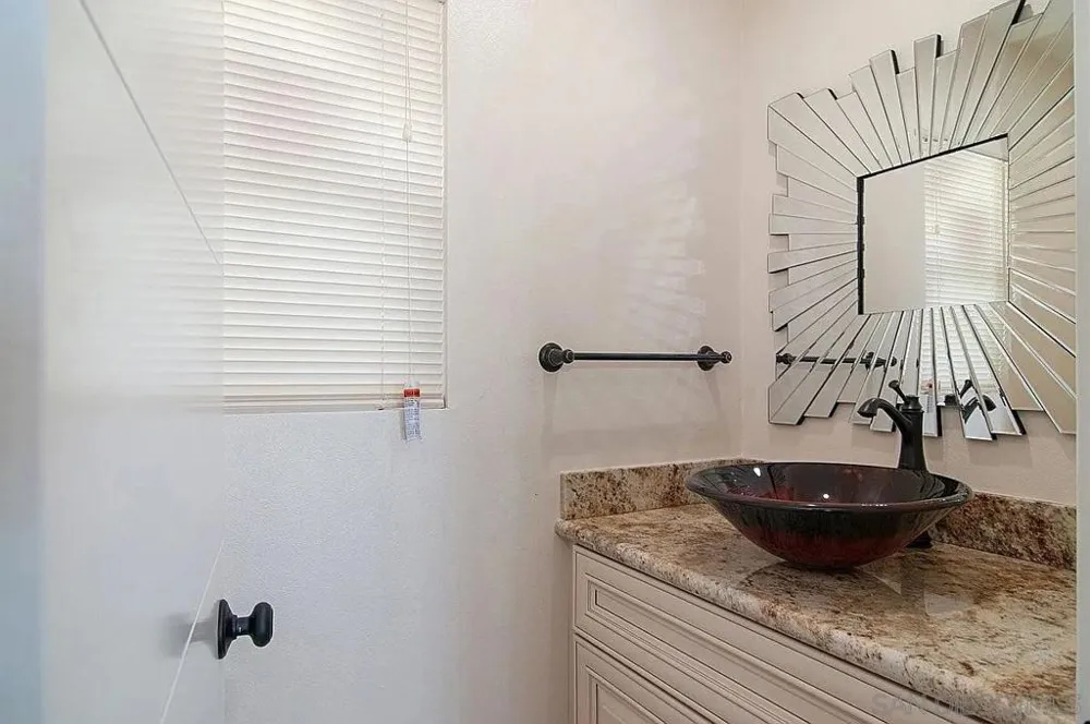 5415 Thunderbird La Jolla, CA 92037