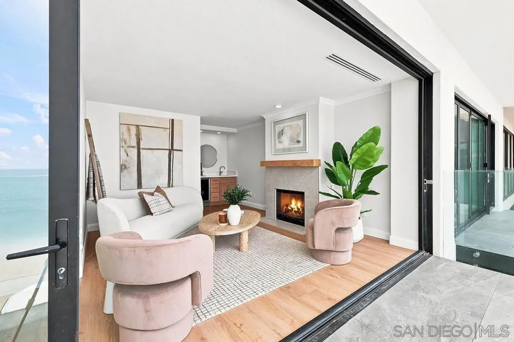 939 Coast Blvd. #Unit 103 La Jolla, CA 92037