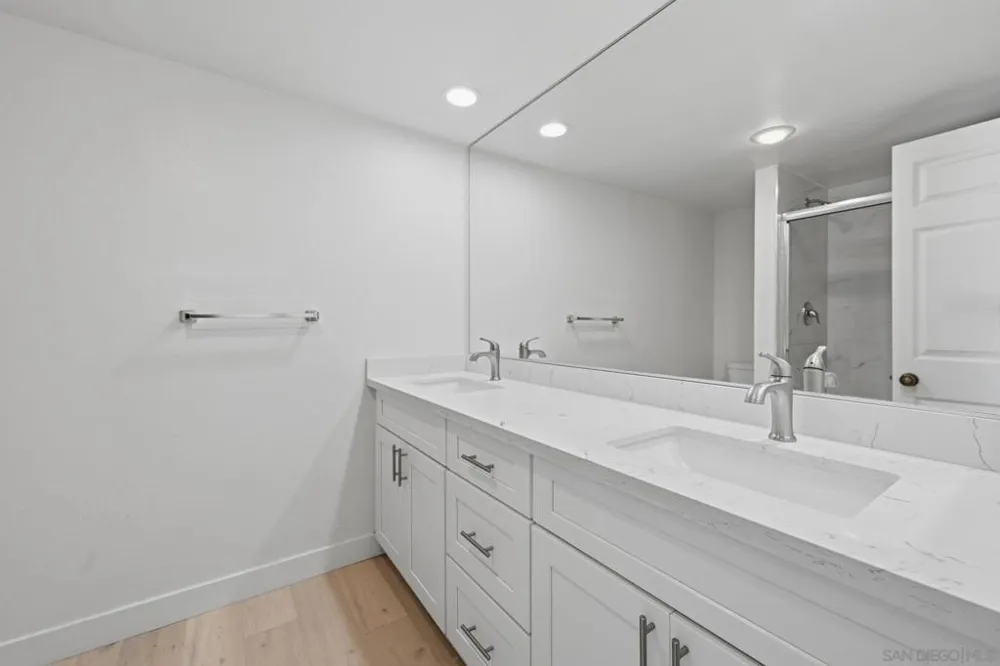 17539 Fairlie Rd San Diego, CA 92128