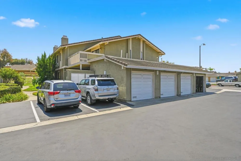 17539 Fairlie Rd San Diego, CA 92128