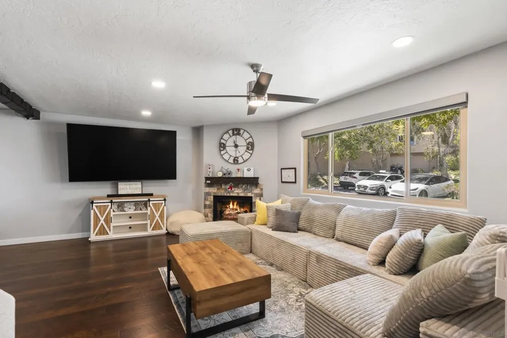 5459 Caminito Borde San Diego, CA 92108