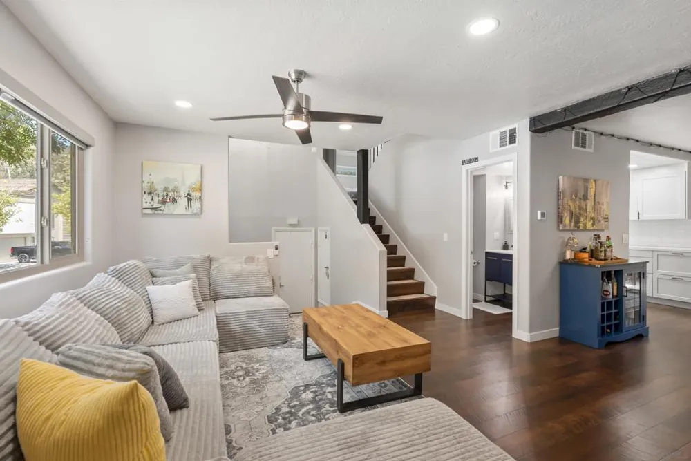 5459 Caminito Borde San Diego, CA 92108