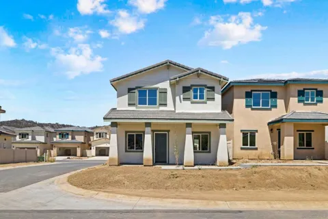 13404 Wagon Lane