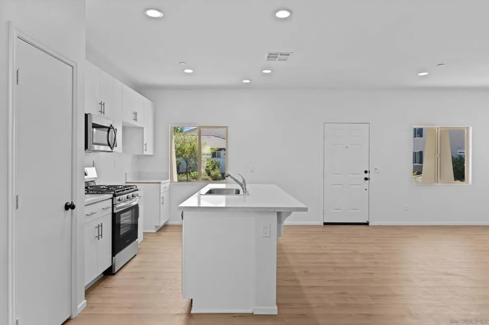 13404 Wagon Lane Valley Center, CA 92082