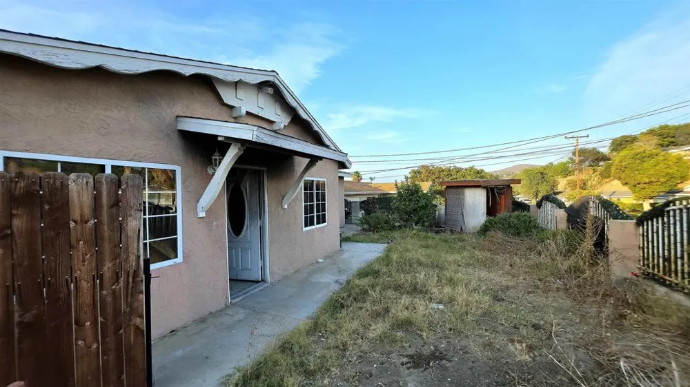 1514 Tarleton st Spring Valley, CA 91977