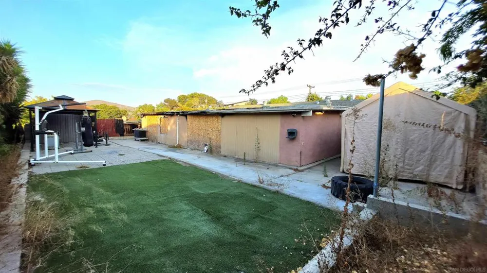 1514 Tarleton st Spring Valley, CA 91977