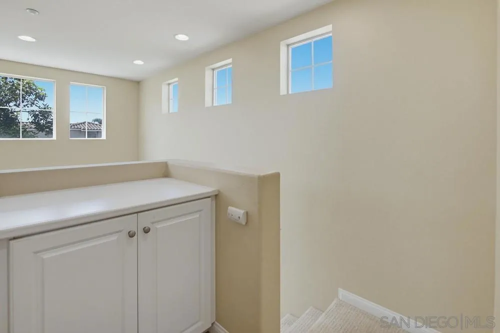3643 Jetty Point Carlsbad, CA 92010