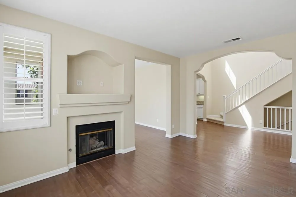 3643 Jetty Point Carlsbad, CA 92010