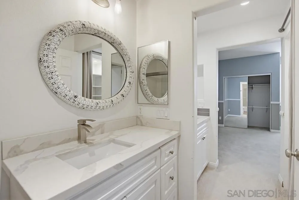 3643 Jetty Point Carlsbad, CA 92010