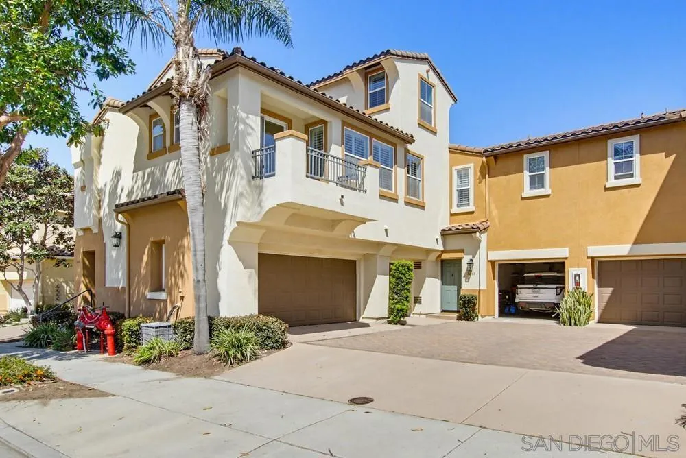 3643 Jetty Point Carlsbad, CA 92010