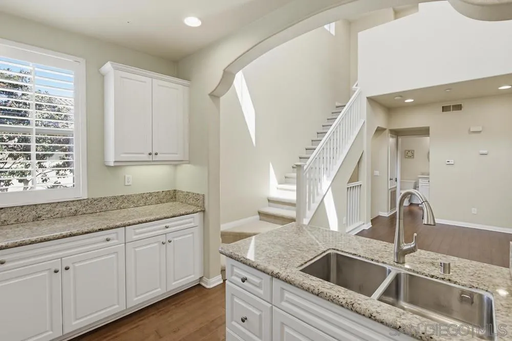 3643 Jetty Point Carlsbad, CA 92010