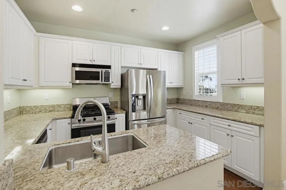 3643 Jetty Point Carlsbad, CA 92010