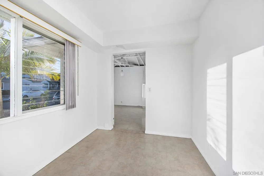 5151 Ewing St San Diego, CA 92115