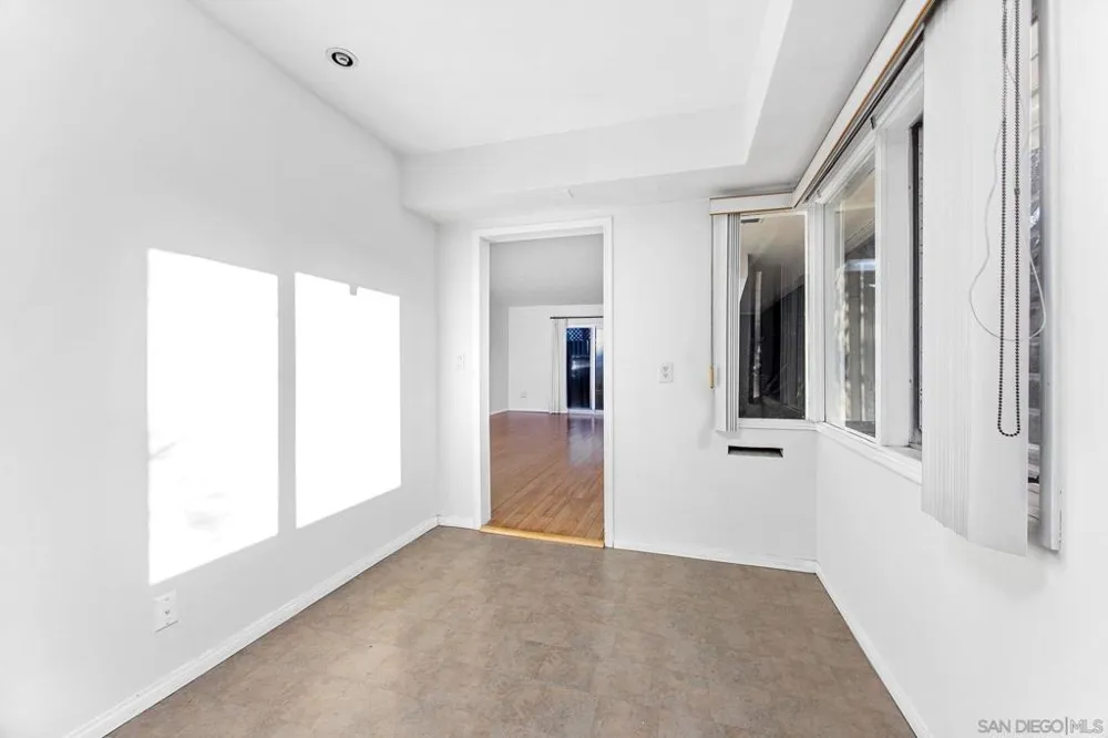 5151 Ewing St San Diego, CA 92115
