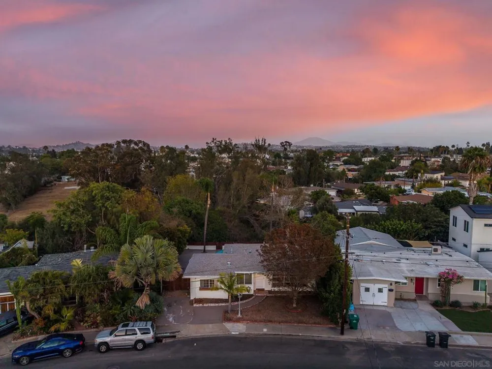 5151 Ewing St San Diego, CA 92115