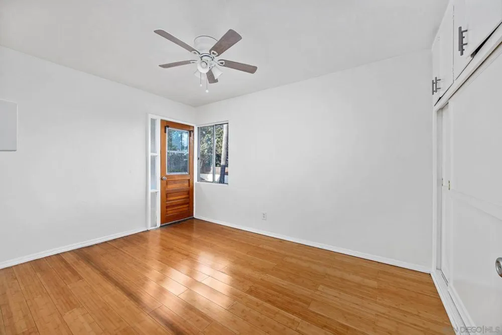 5151 Ewing St San Diego, CA 92115