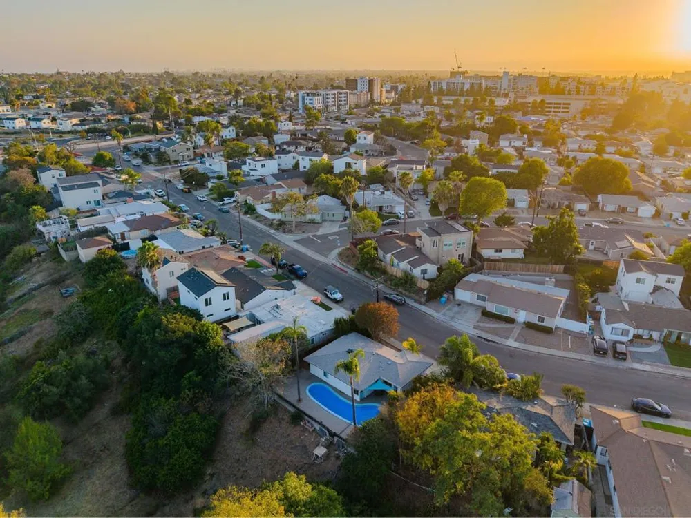 5151 Ewing St San Diego, CA 92115