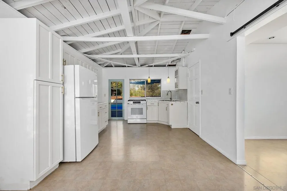 5151 Ewing St San Diego, CA 92115