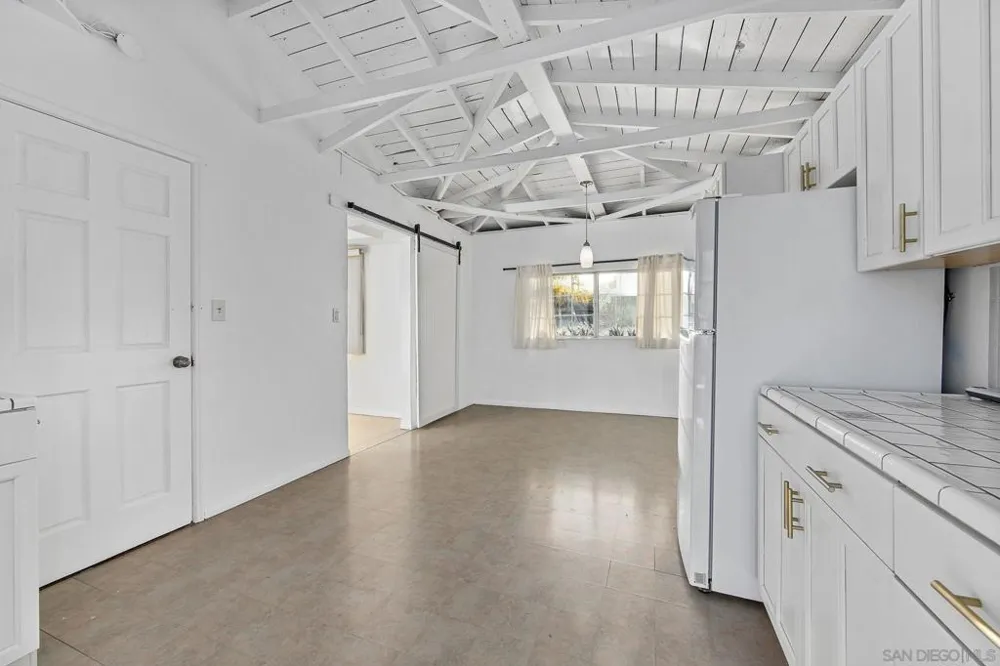 5151 Ewing St San Diego, CA 92115