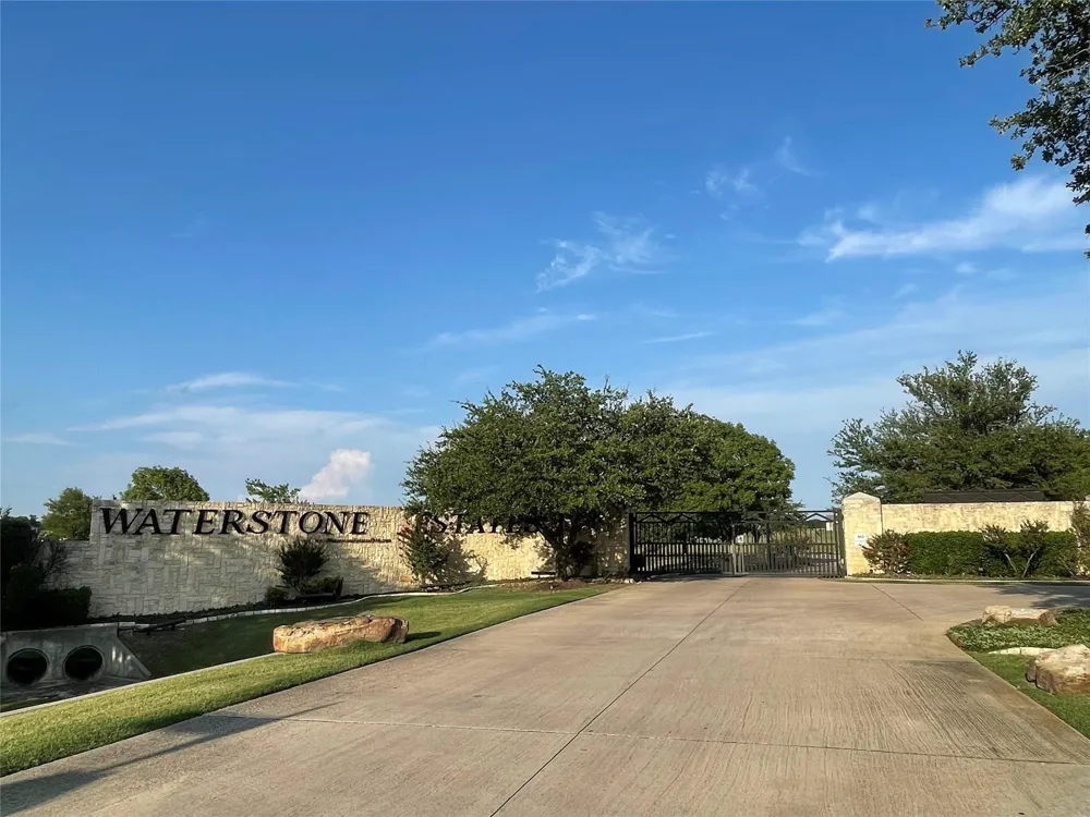 4223 Waterstone Estates Drive McKinney, TX 75071