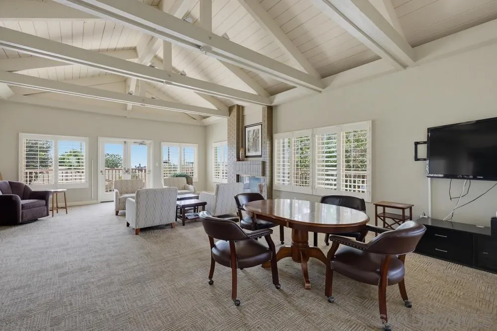 1731 Caminito Ardiente La Jolla, CA 92037