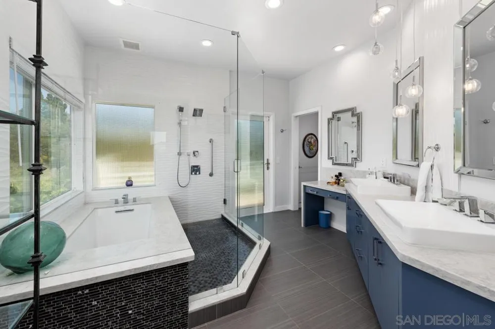 2388 Juan Street San Diego, CA 92103