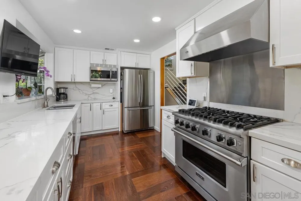 2388 Juan Street San Diego, CA 92103