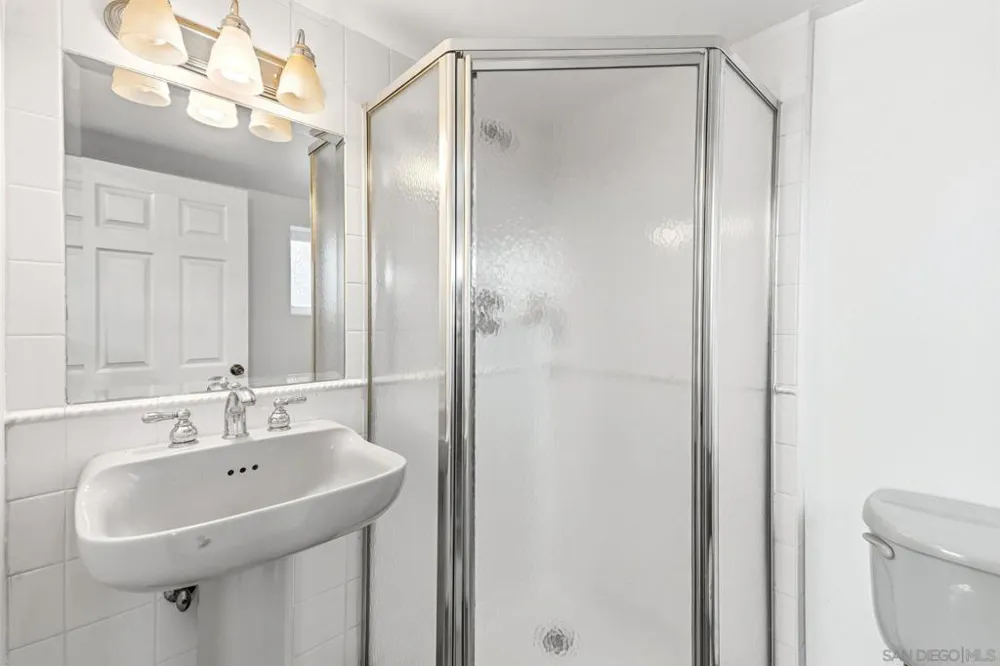 4216 Calavo Dr La Mesa, CA 91941