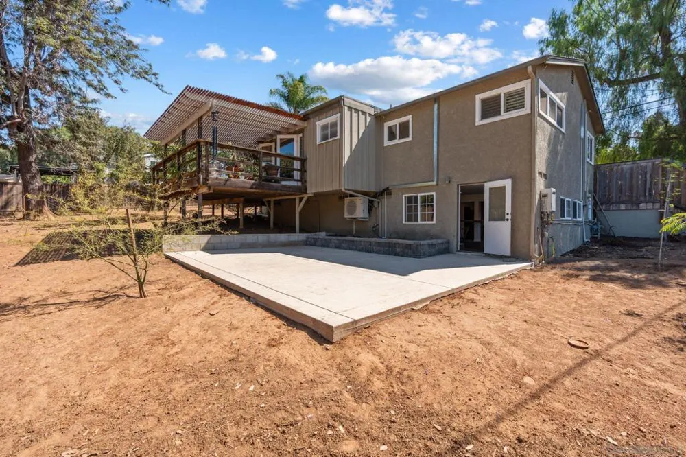 4216 Calavo Dr La Mesa, CA 91941