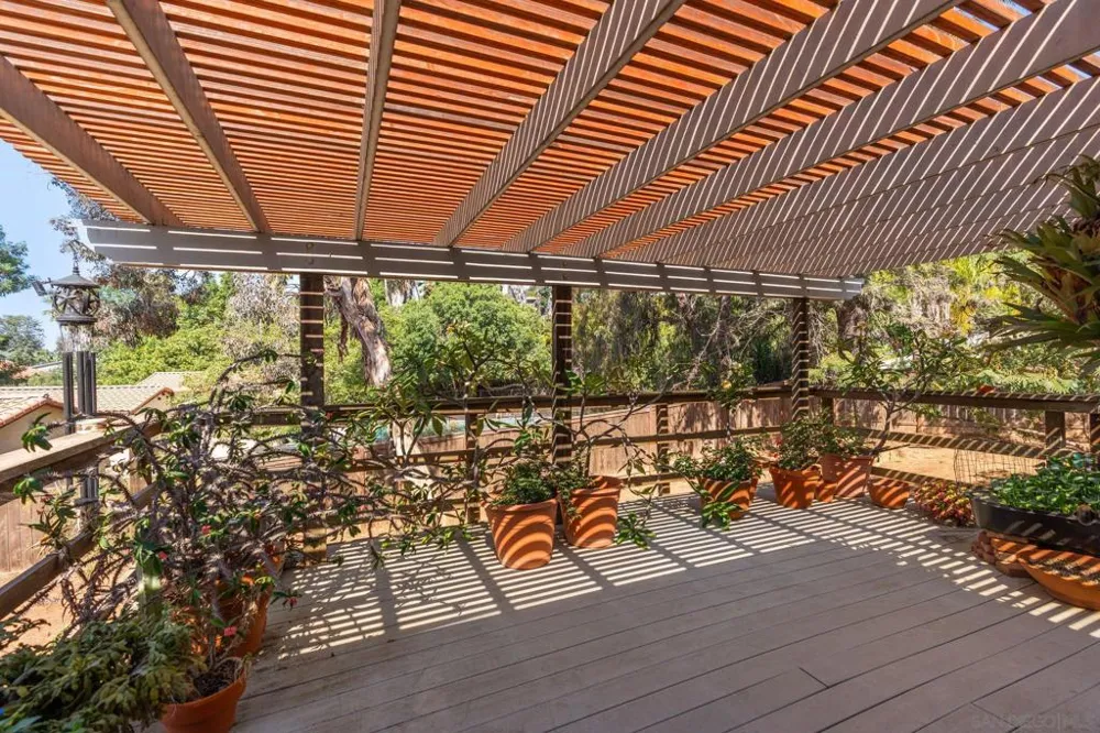 4216 Calavo Dr La Mesa, CA 91941