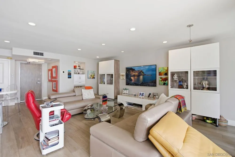 1750 Avenida Del Mundo #1008 Coronado, CA 92118