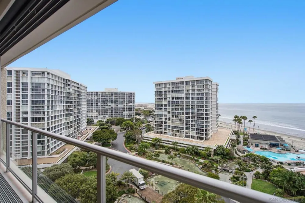 1750 Avenida Del Mundo #1008 Coronado, CA 92118