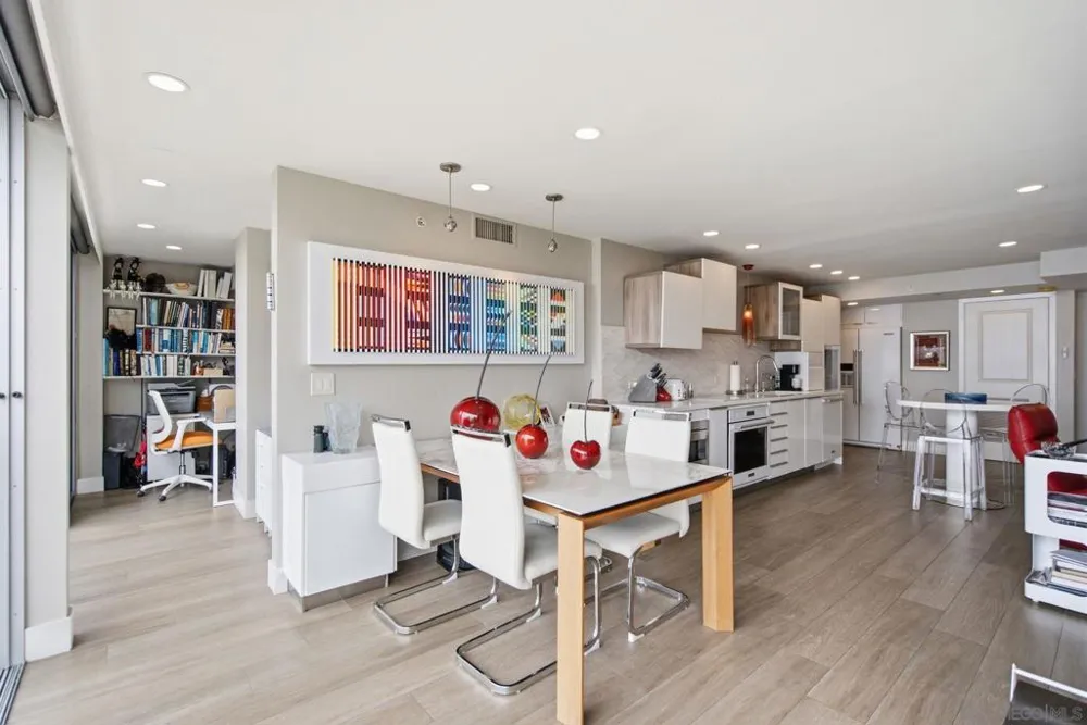 1750 Avenida Del Mundo #1008 Coronado, CA 92118