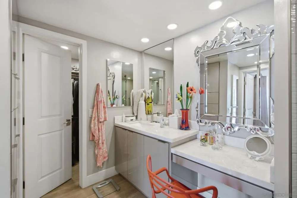 1750 Avenida Del Mundo #1008 Coronado, CA 92118