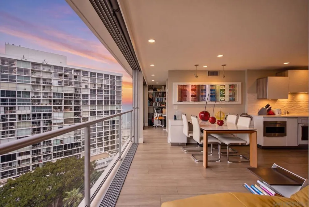 1750 Avenida Del Mundo #1008 Coronado, CA 92118
