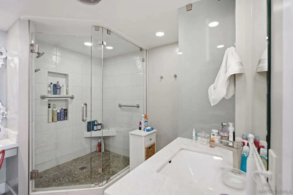 1750 Avenida Del Mundo #1008 Coronado, CA 92118