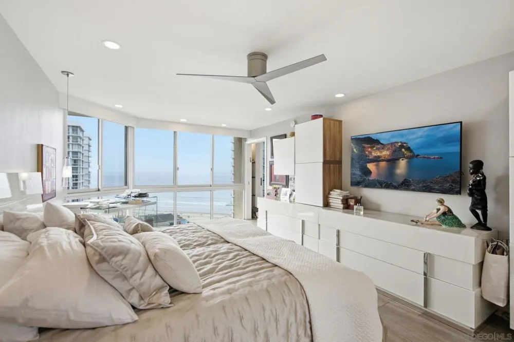 1750 Avenida Del Mundo #1008 Coronado, CA 92118