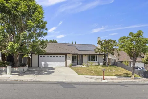 2589 Joann Dr