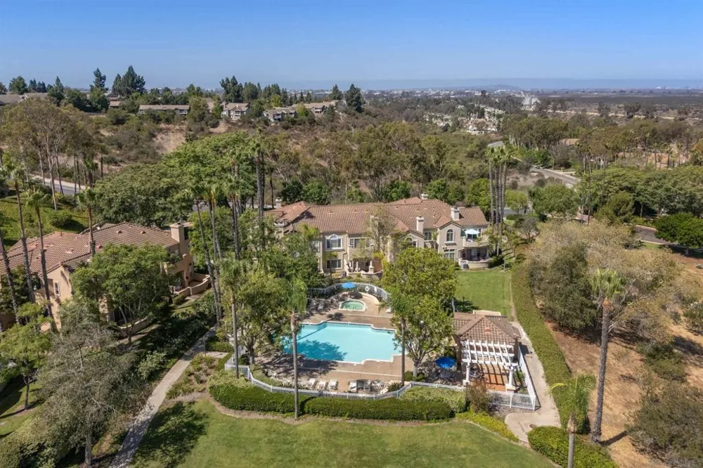 11340 Portobelo #3 San Diego, CA 92124